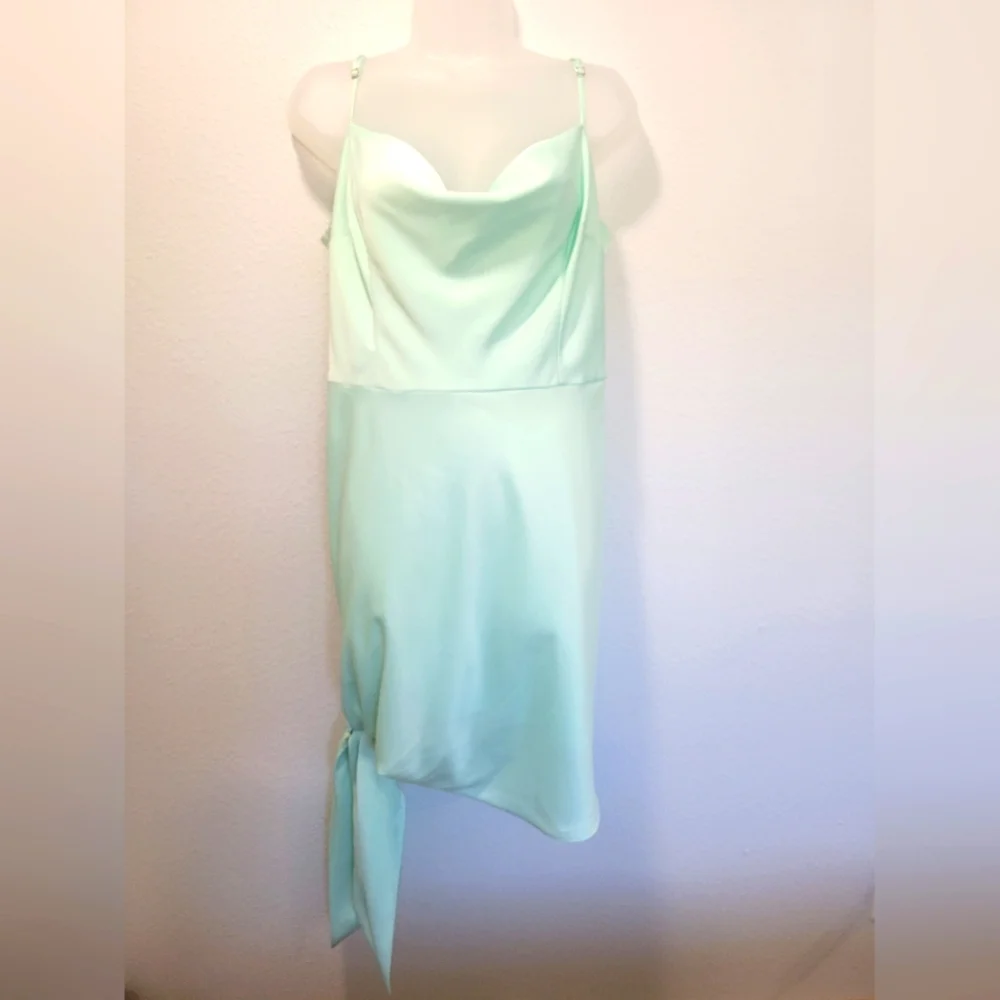 mint green cocktail dress for wedding Retro 50s Mint Green Formal Evening Wedding Dress Size 4 / Green